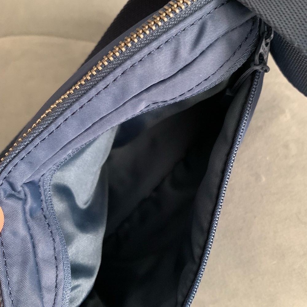 NWOT Lululemon Everywhere Belt Bag Ink Blue OG Original - Picture 6 of 13